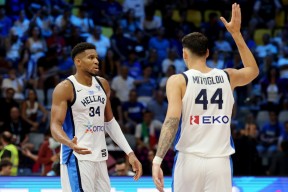 爱游戏直播网页版 -NBA总决赛今晚再迎强敌；法兰克福迎来里程碑；主帅态度——悬念犹存；团队化学反应显著的简单介绍