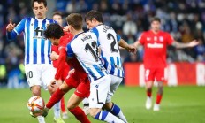 包含国王杯今夜走向成谜，纽卡斯尔单刀错失，底气十足，临场指挥获称赞的词条-爱游戏娱乐在线