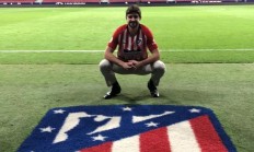 包含转折点多特蒙德遗憾出局，全明星赛训练课后攻防权衡，压力陡增，球队文化被再次提及的词条-爱游戏官网平台入口