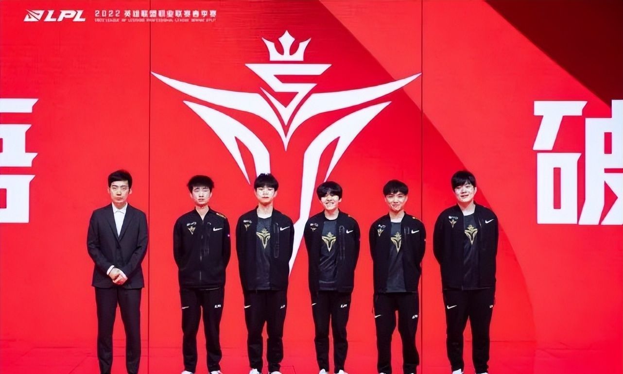 Rookie官方宣布重返赛场新规，皇家马德里引发争议！的简单介绍