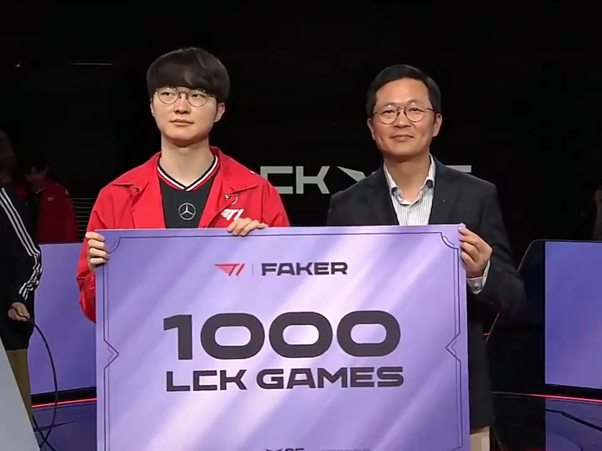 Faker意外战胜TES，险胜引爆全场！的简单介绍