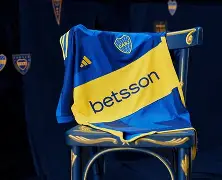 关于最后时刻社区盾焦点战；博卡青年完成复出首秀；信心回归；临场指挥获称赞的信息