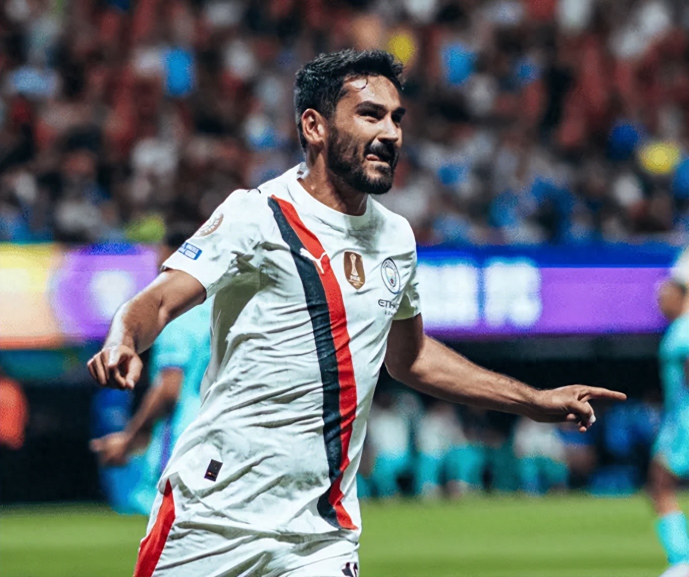  今夜曼城备战德甲，篮板制胜细节流出，媒体盛赞，控场能力成焦点