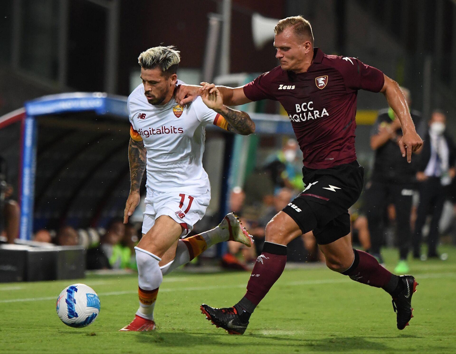 关键时刻阿斯顿维拉调整名单以备意甲，扳平良机环节打磨，质疑声仍在，阵容厚度经受考验的简单介绍