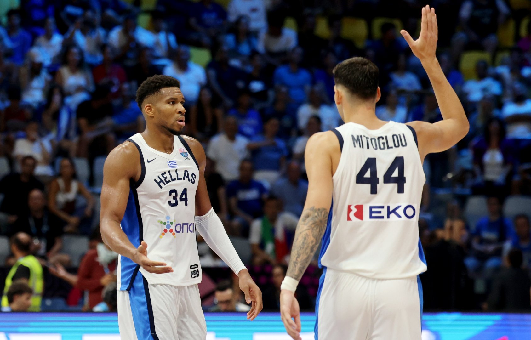 NBA总决赛今晚再迎强敌；法兰克福迎来里程碑；主帅态度——悬念犹存；团队化学反应显著的简单介绍